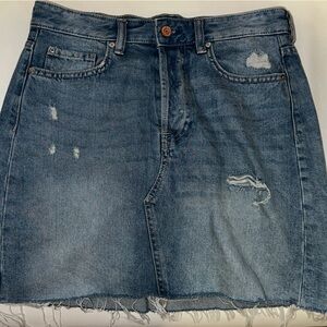 &Denim Distressed Button-Front Denim Skirt w/ Center Stitch Detail